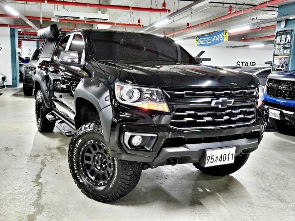 리얼 뉴 콜로라도 3.6 익스트림 4WD 2021년식