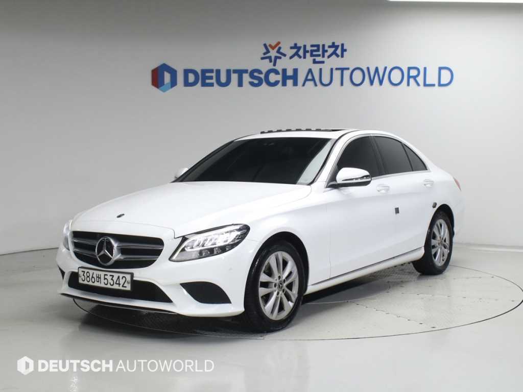 벤츠 C 클래스 C220 d 아방가르드 사진