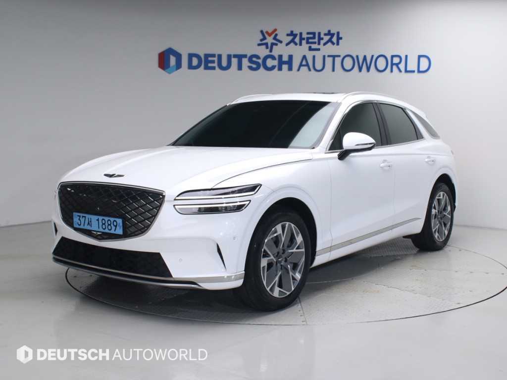 제네시스 GV70 e-AWD 사진