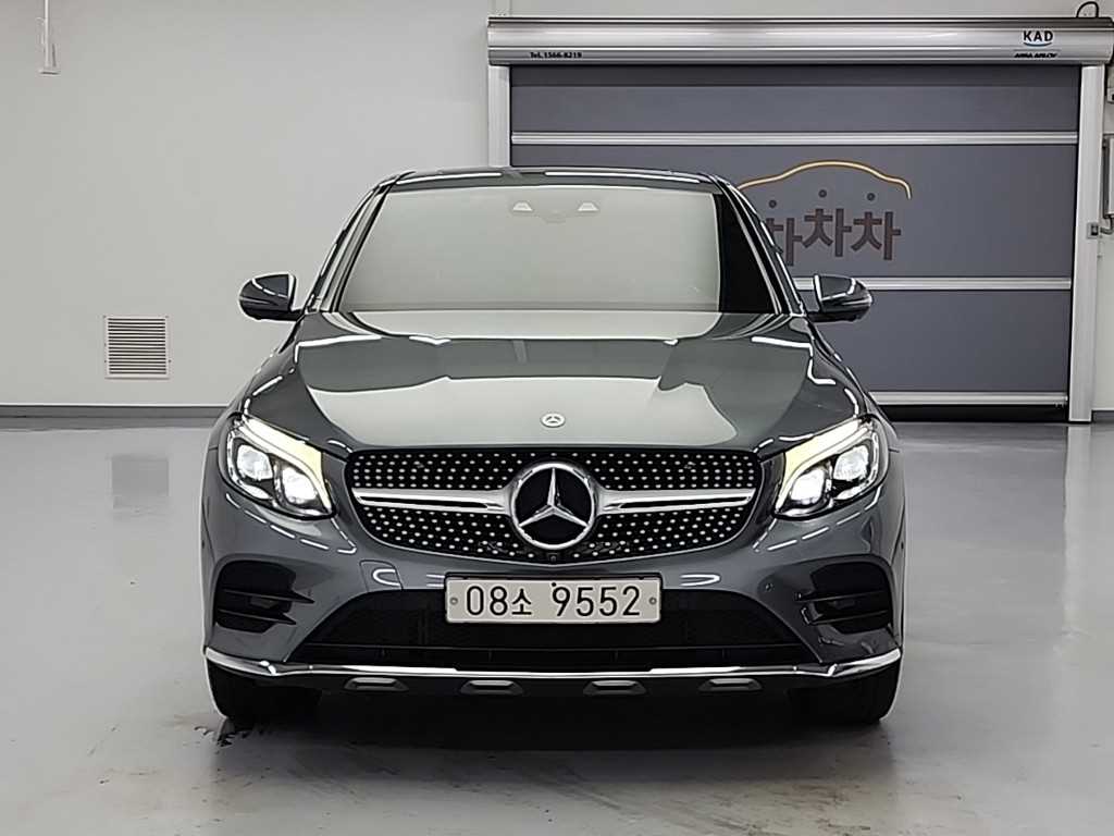 Mercedes-Benz GLC-Class GLC250d 4MATIC Coupe 3