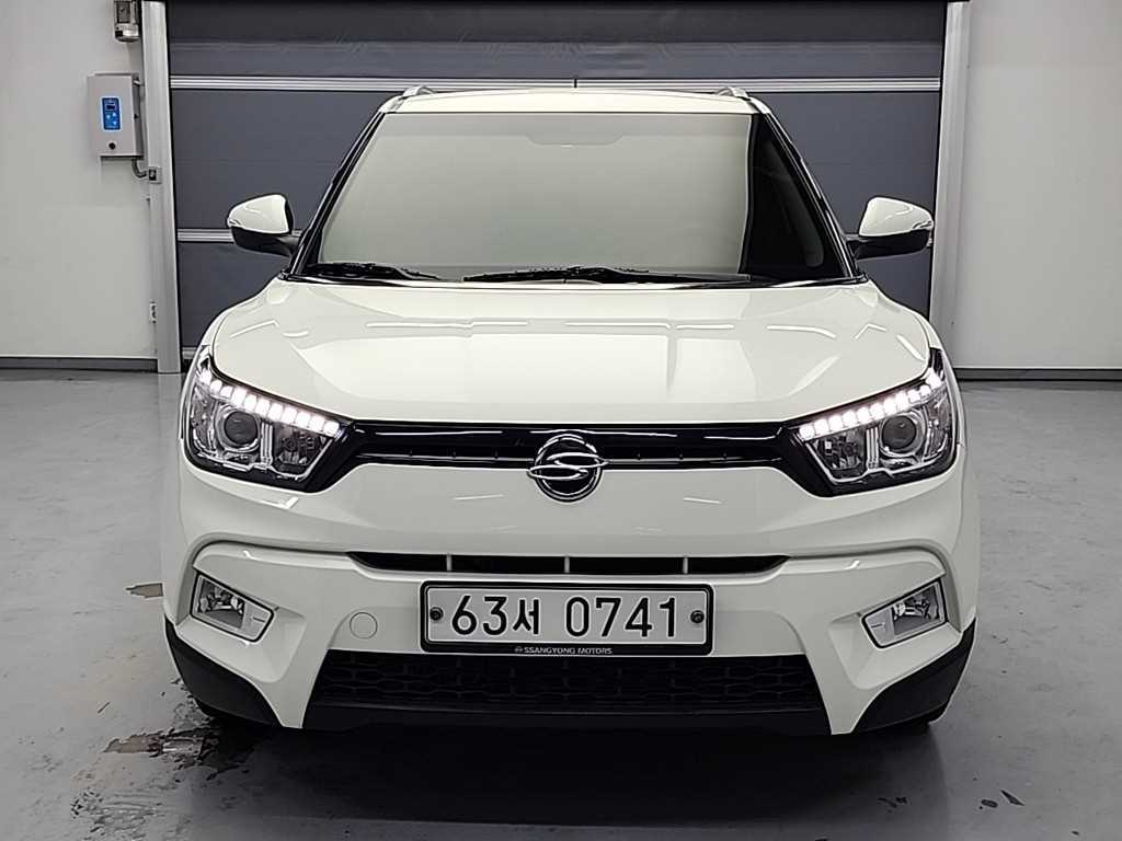 KGM 티볼리 디젤 4WD 1.6 VX 사진 2/19
