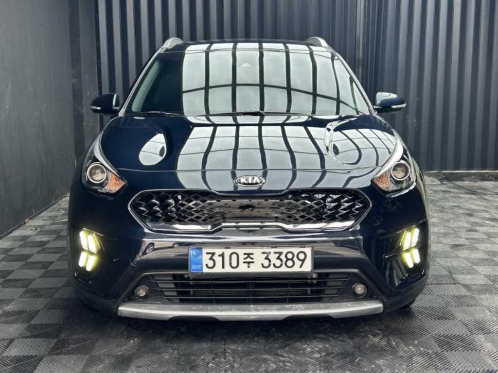 더 뉴 니로 1.6 HEV 프레스티지 2021년식