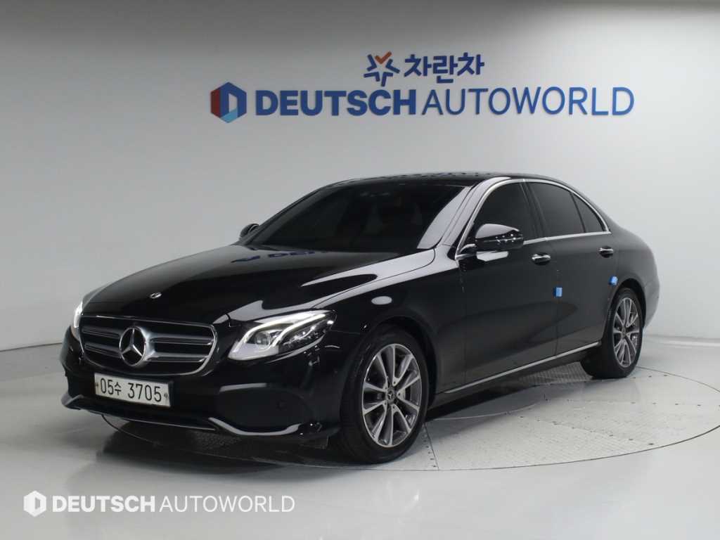 E-클래스 W213 E300 4MATIC 아방가르드 2019년식