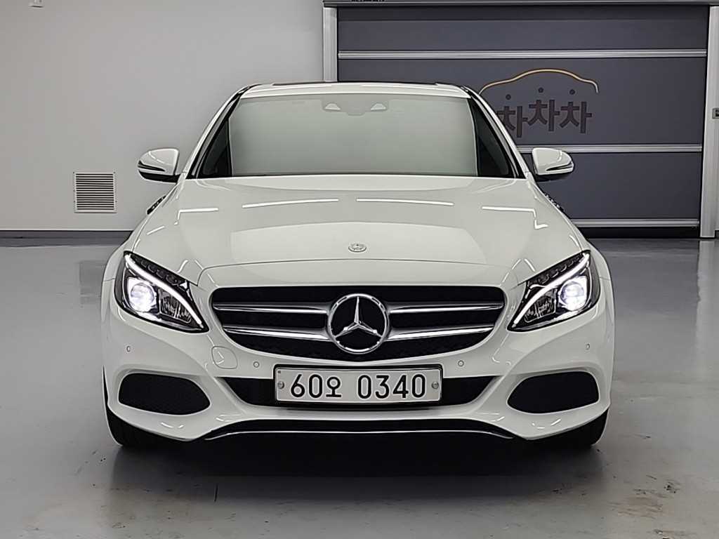 벤츠 C 클래스 C200 사진 2/19