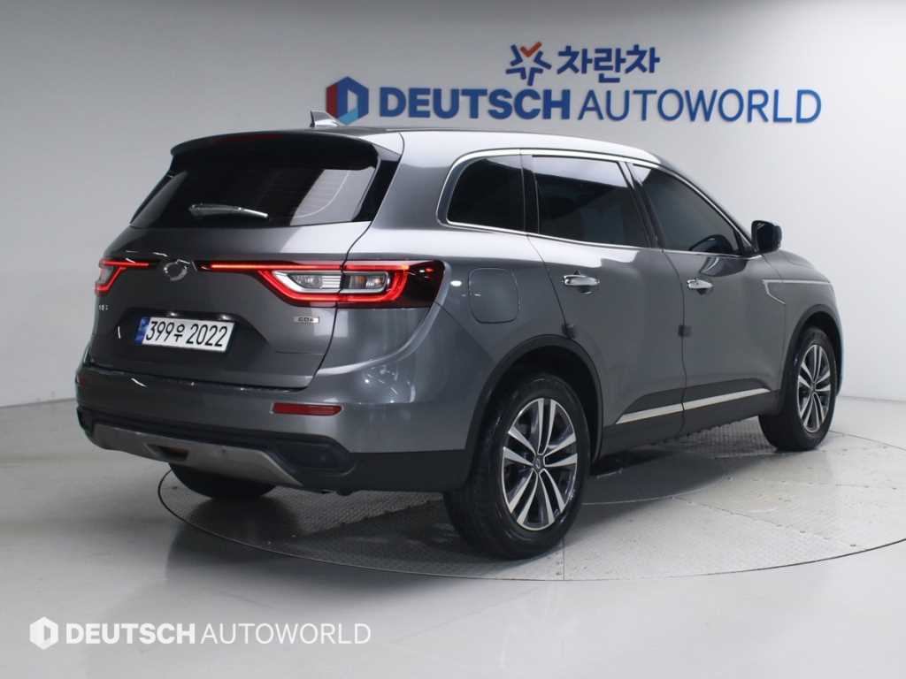 르노코리아 QM6 가솔린 2.0 GDe LE 2WD 사진 2/20