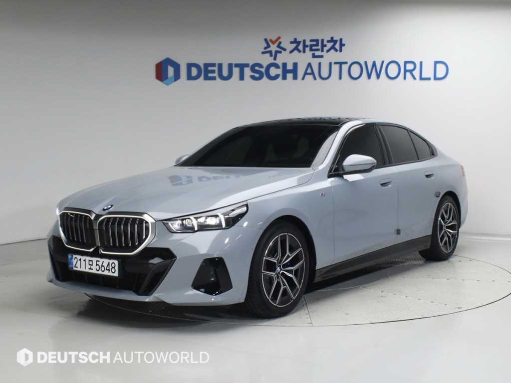 5시리즈 (G60) 523d xDrive M 스포츠 2025년식