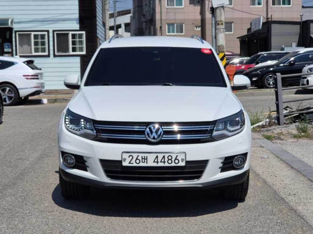 뉴티구안 2.0 TDI 컴포트 2014년식