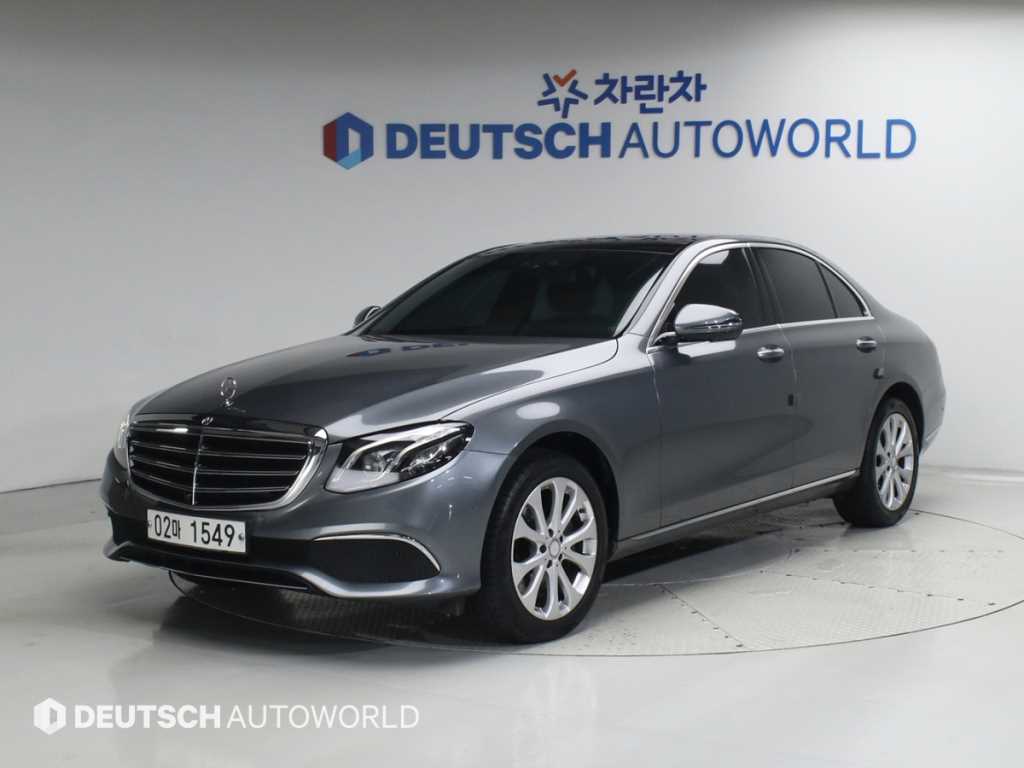 E-클래스 W213 E300 4MATIC 아방가르드 2017년식