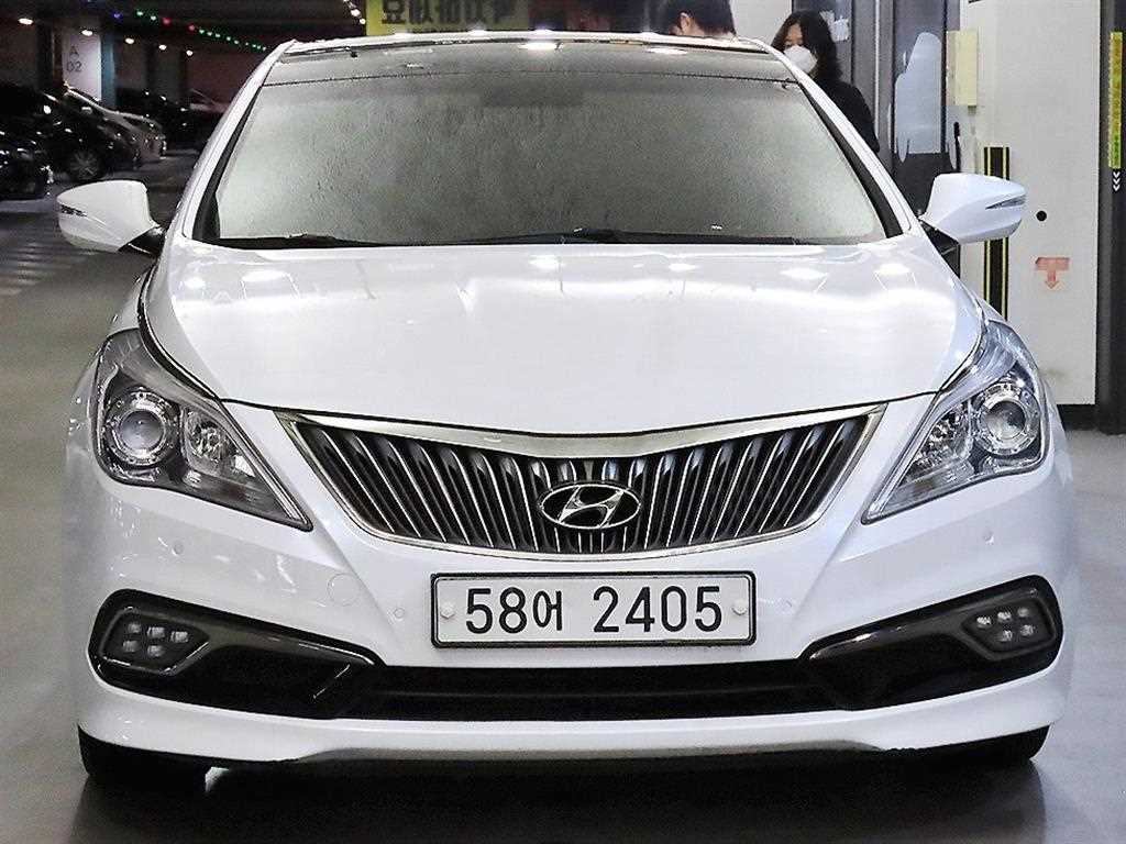 현대 그랜저 HG220 PREMIUM 사진 2/20