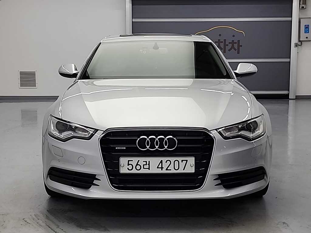 아우디 A6 3.0 TFSI 콰트로 사진 2/18