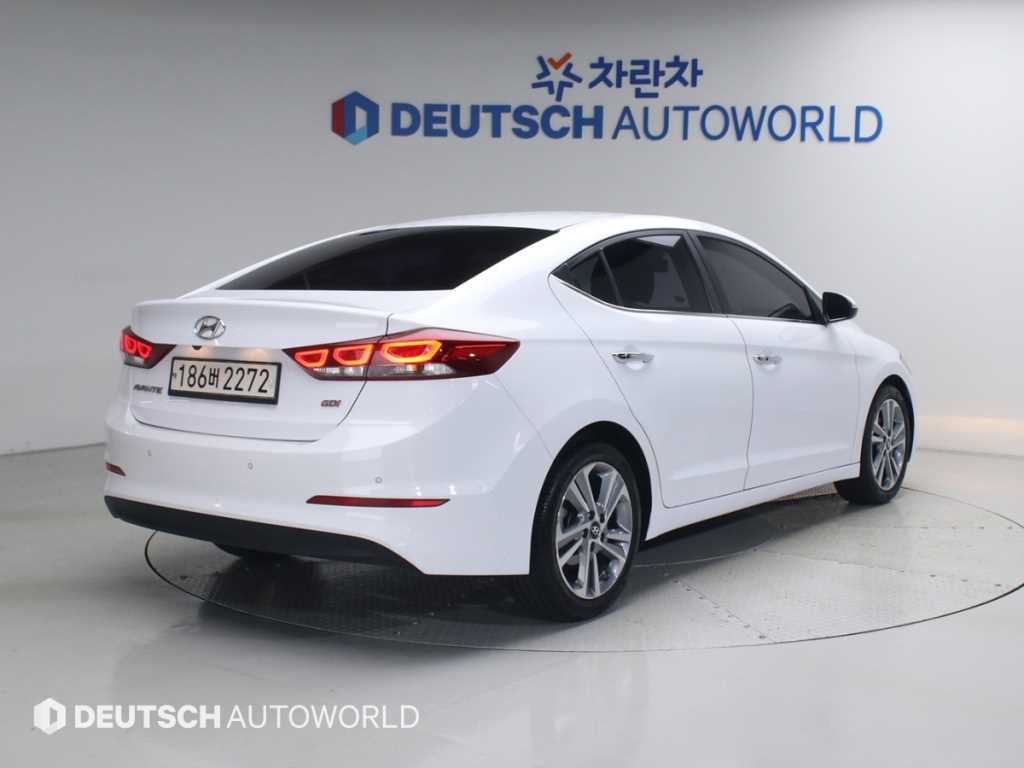 현대 아반떼 1.6 GDI 모던 스페셜 사진 2/20
