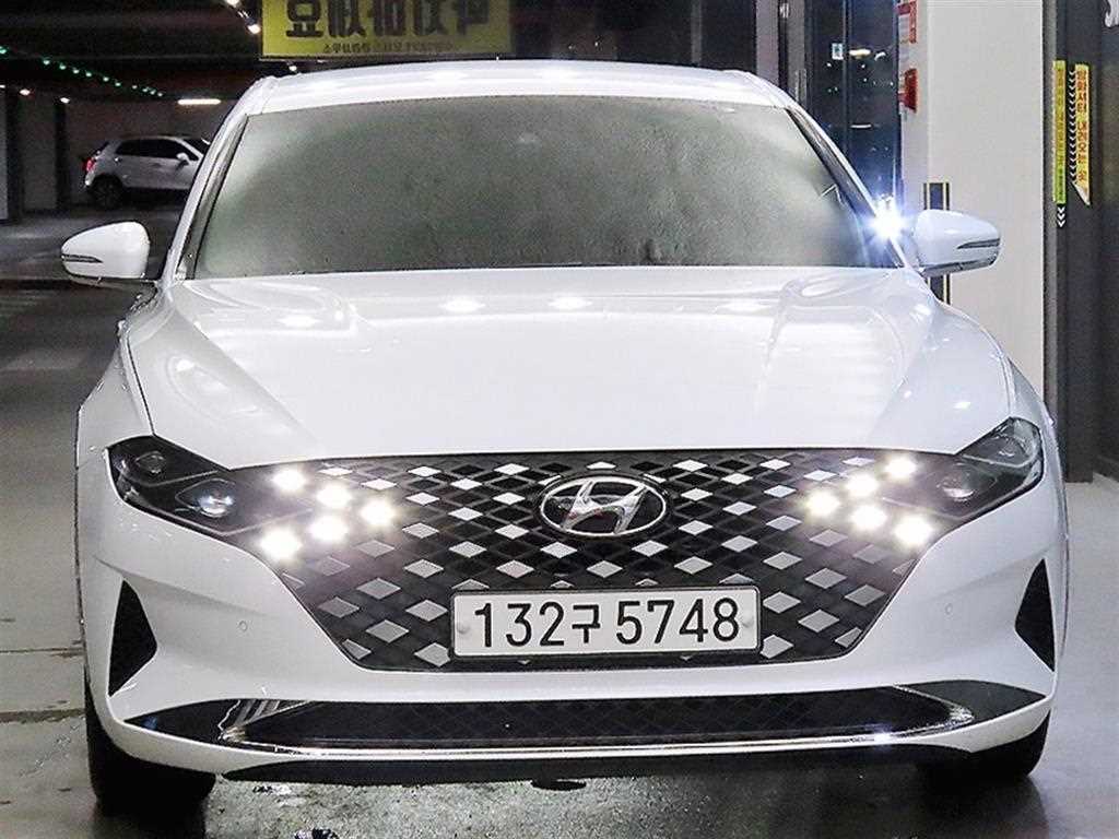 현대 그랜저 LPI 3.0 모범형(택시형) 사진 2/18
