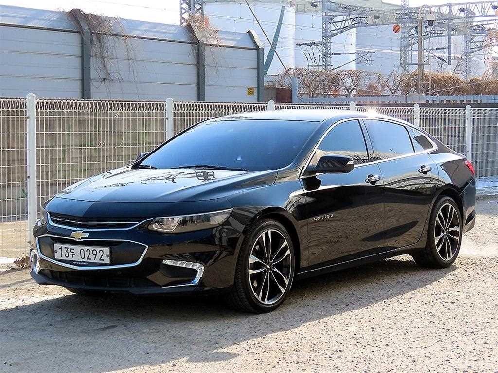 쉐보레 말리부 1.5 터보 퍼펙트 블랙 LTZ 사진 2/20