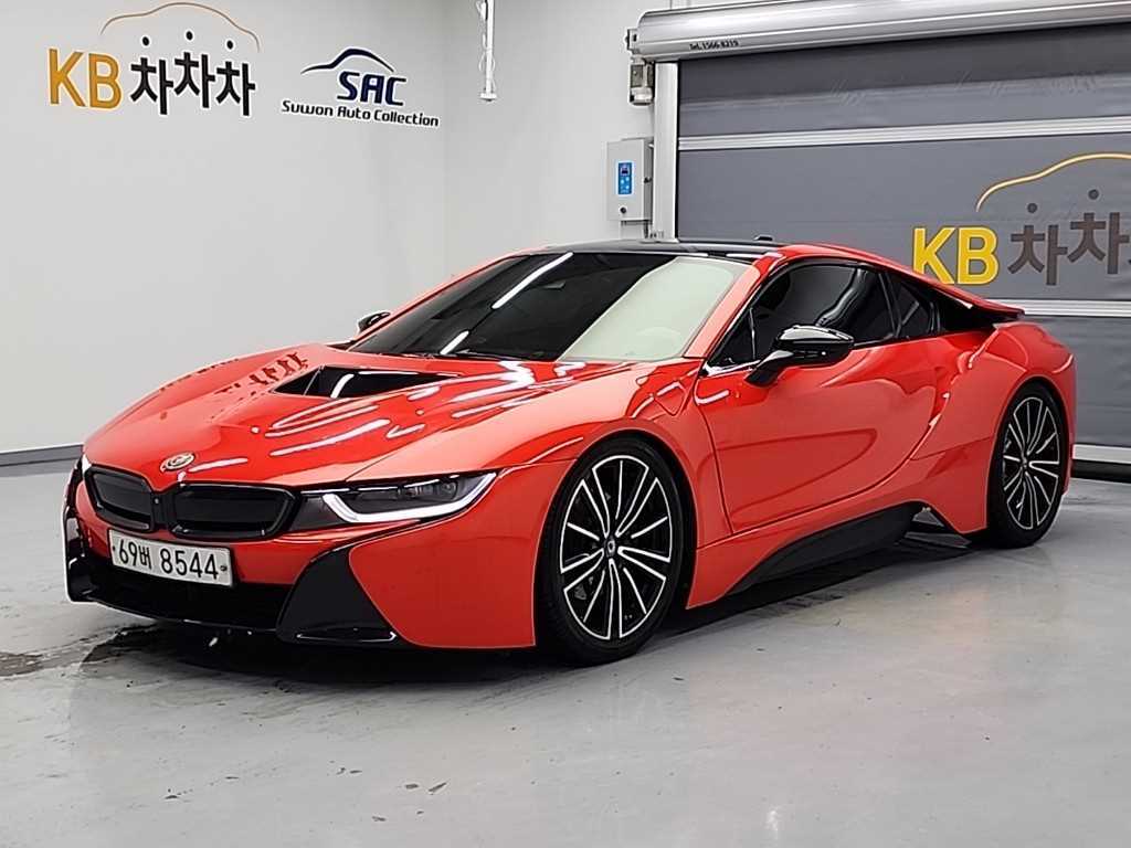 BMW i8 쿠페 사진