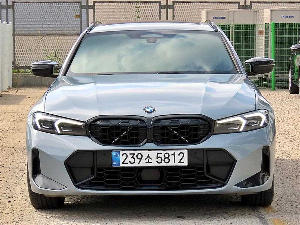 BMW 3시리즈 M340i xDrive 투어링 프로 사진 2/20