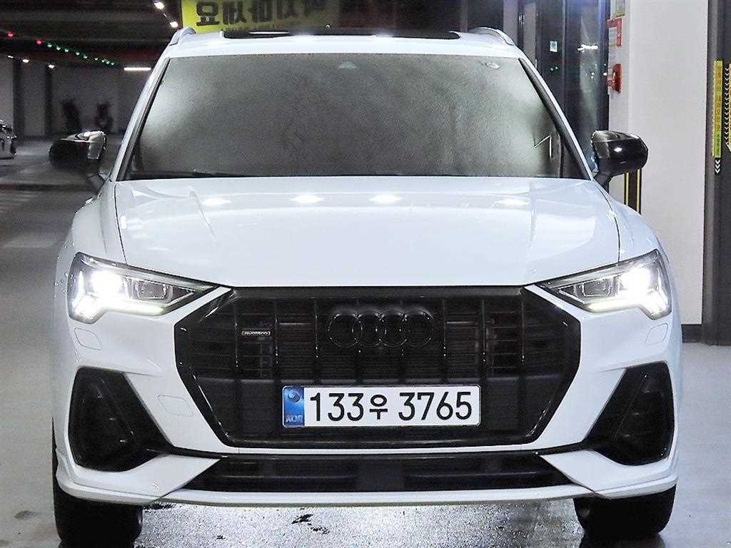 아우디 Q3 40 TFSI 콰트로 프리미엄 사진 2/20