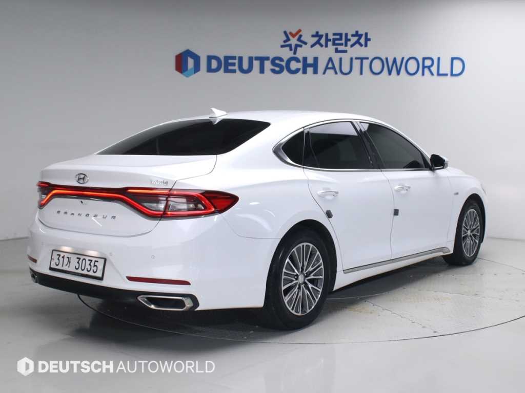 현대 그랜저 익스클루시브 스페셜 사진 2/20