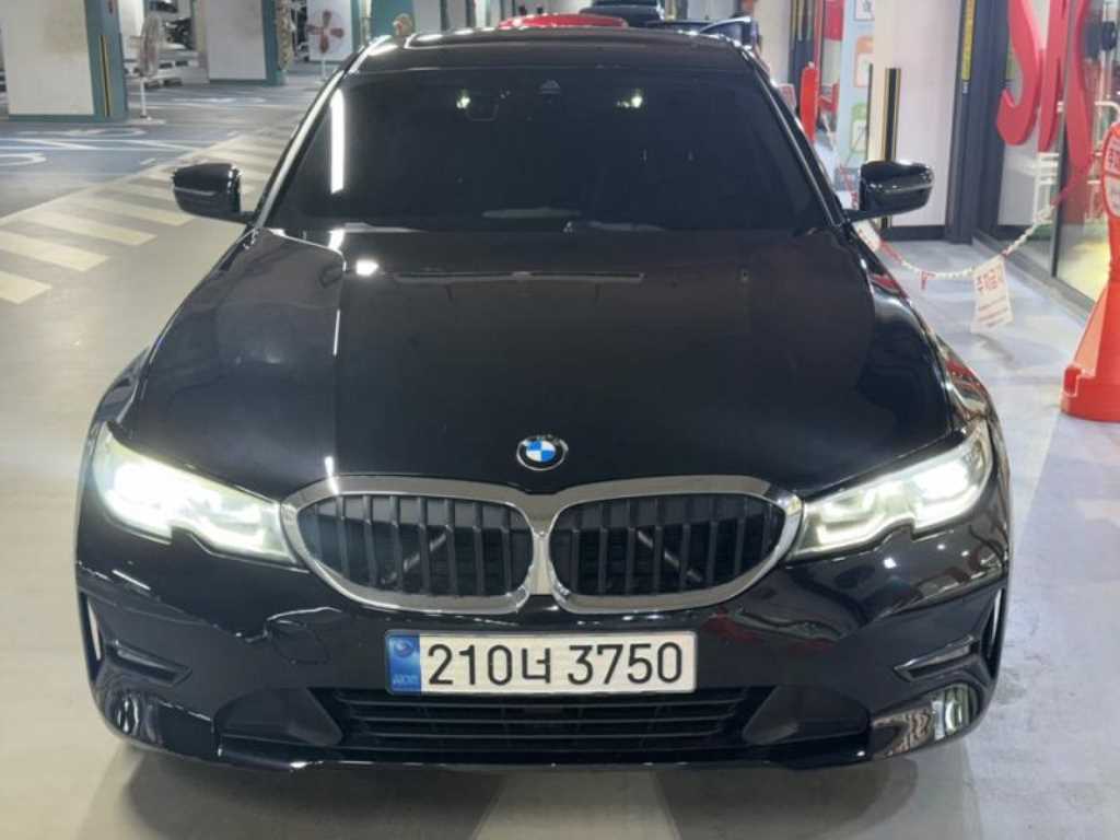 3시리즈 (G20) 320i 2022년식