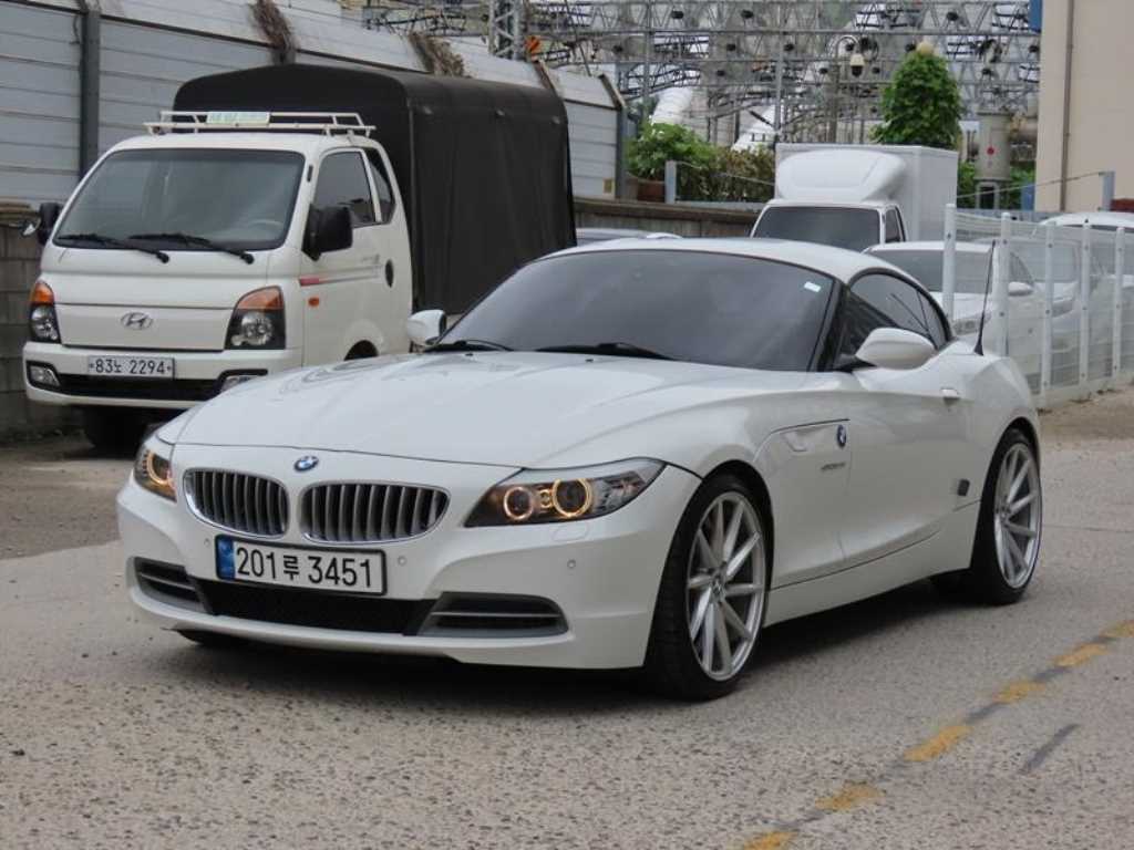 BMW Z4 sDrive 35i 사진 2/19