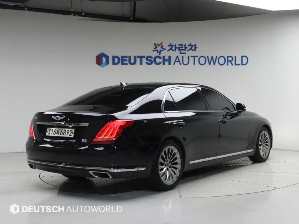제네시스 EQ900 3.8 GDI AWD 프리미엄 럭셔리 사진 2/20