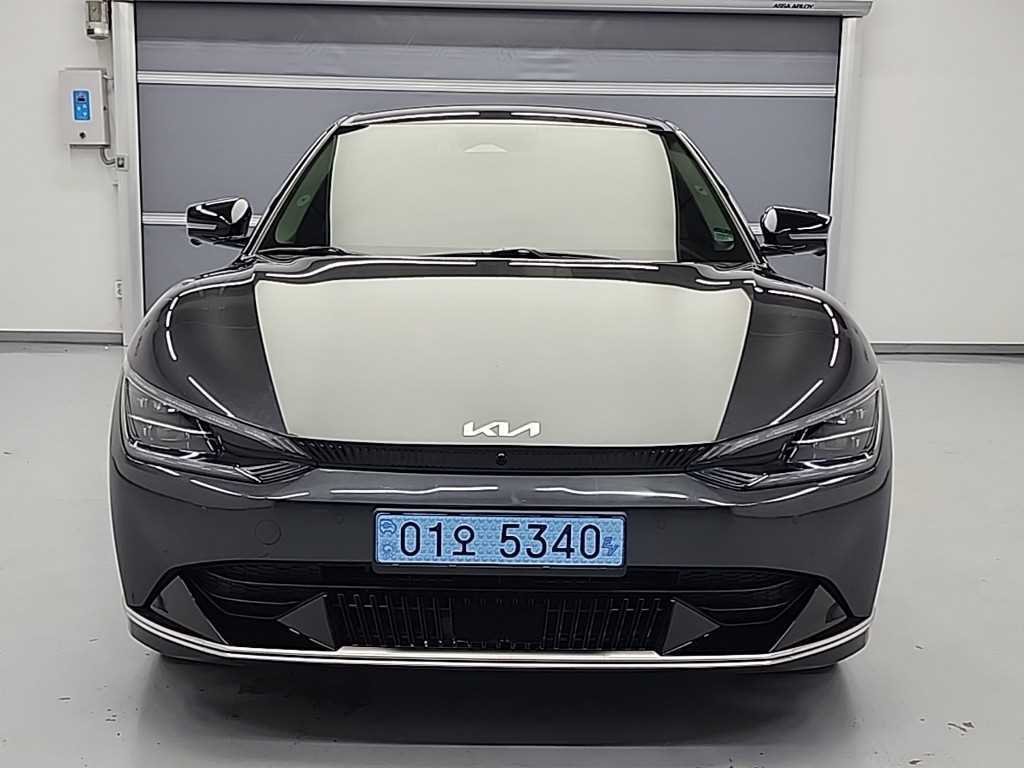 기아 EV6 롱레인지 어스 사진 2/20