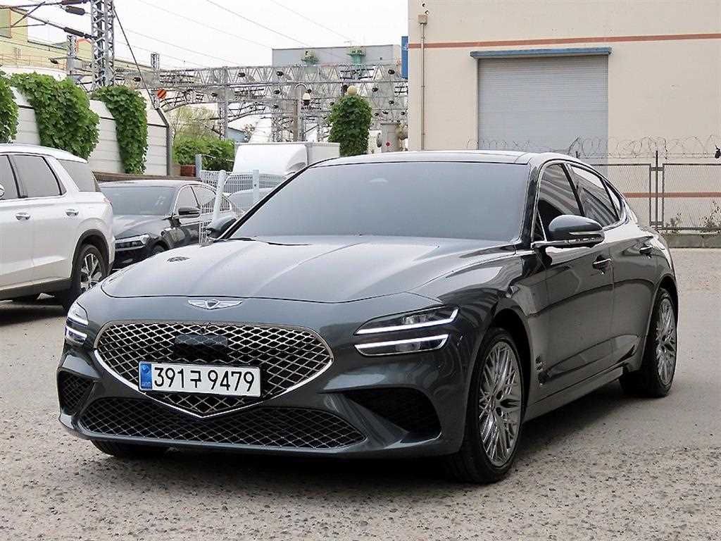 제네시스 G70 가솔린 2.0T 4WD 기본형 사진 2/20