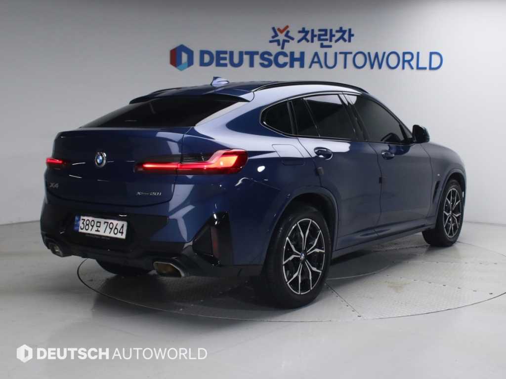 BMW X4 xDrive 20i M 스포츠 프로 사진 2/20