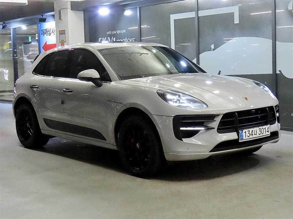 마칸 가솔린 2.9 GTS 2020년식