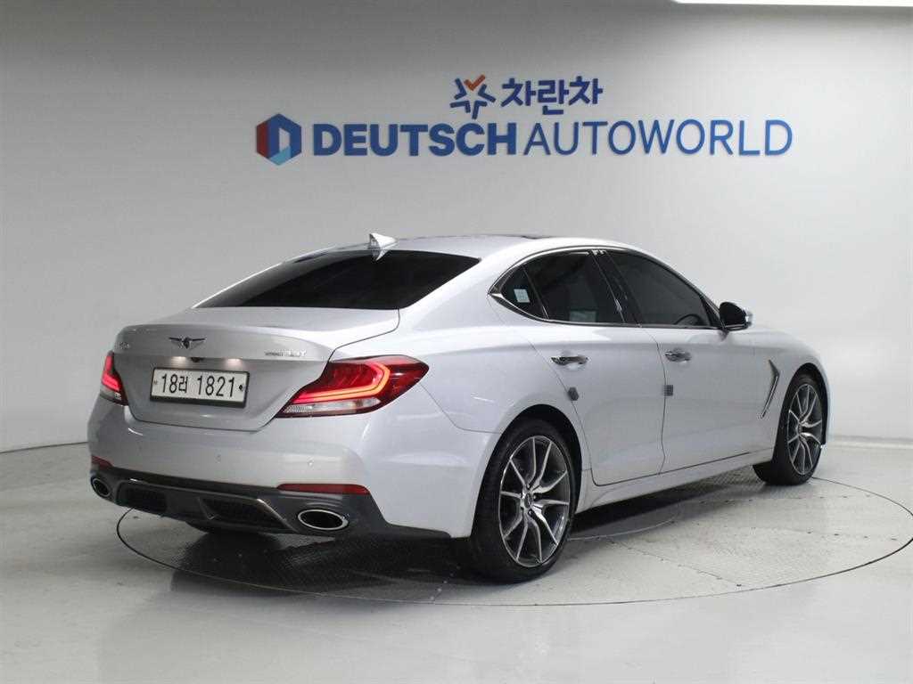 제네시스 G70 3.3T 스포츠 AWD 어드밴스드 사진 2/20