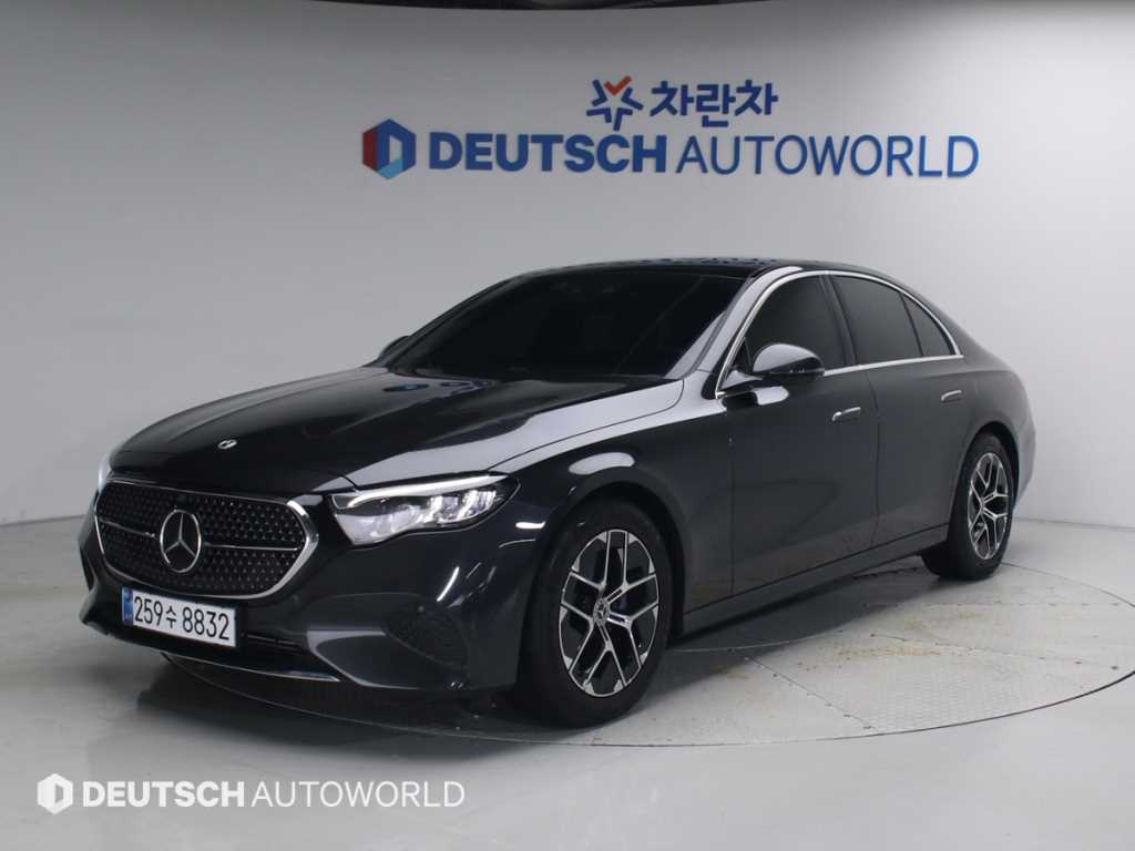 벤츠 E 클래스 E200 아방가르드 사진