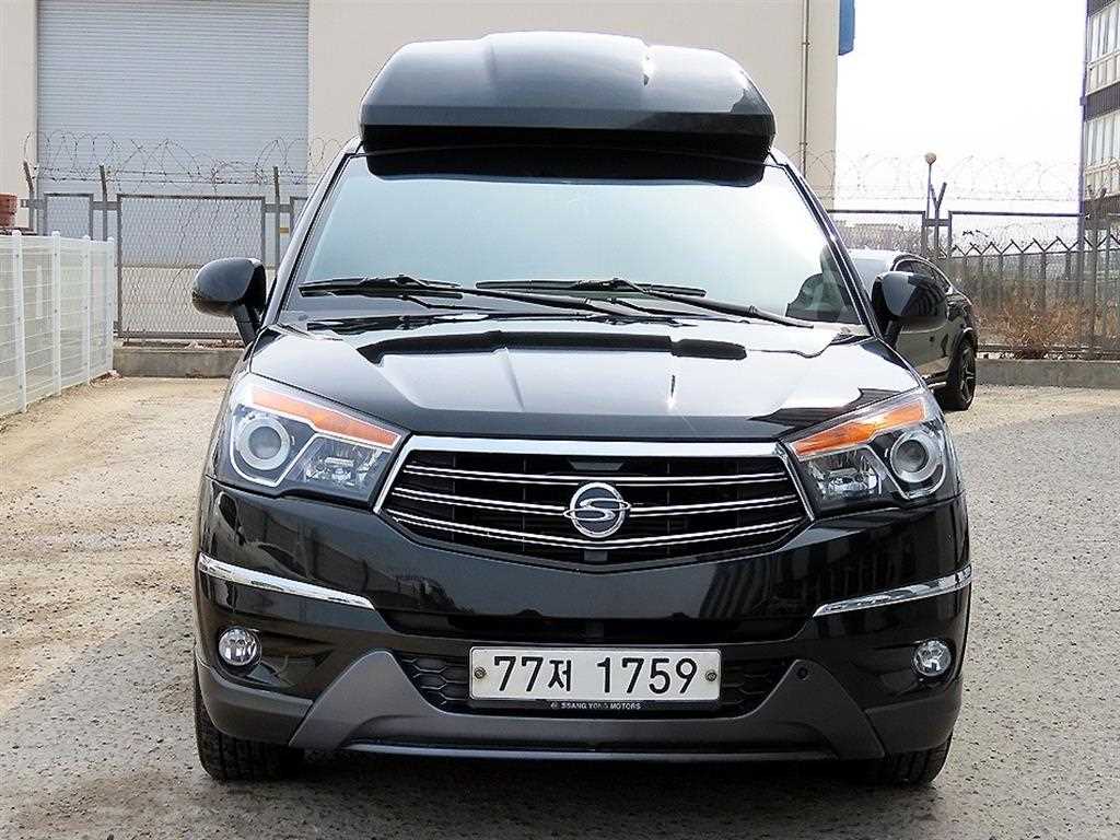 코란도투리스모 4WD 샤토 11인승 2014년식