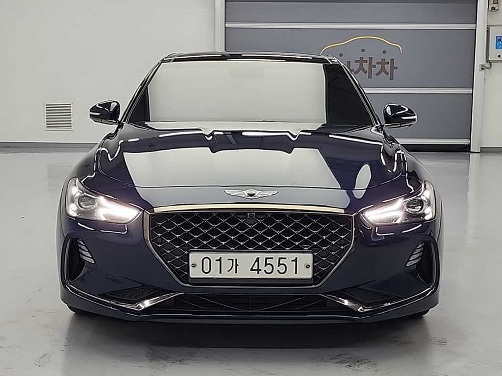 제네시스 G70 2.0T 스포츠 패키지 사진 2/18