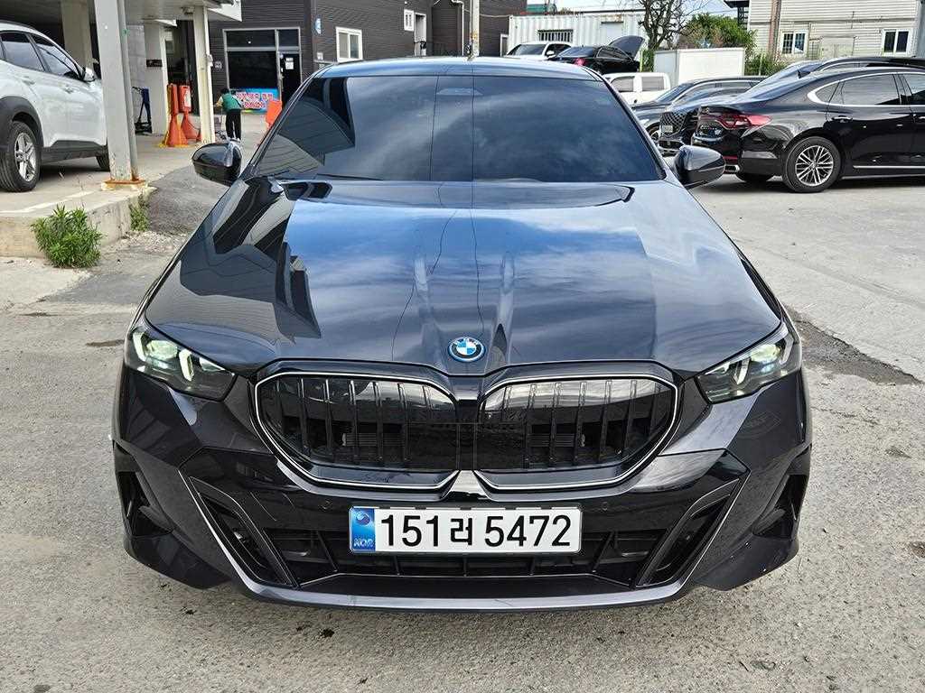 5시리즈 (G60) 530e xDrive M 스포츠 프로 2025년식