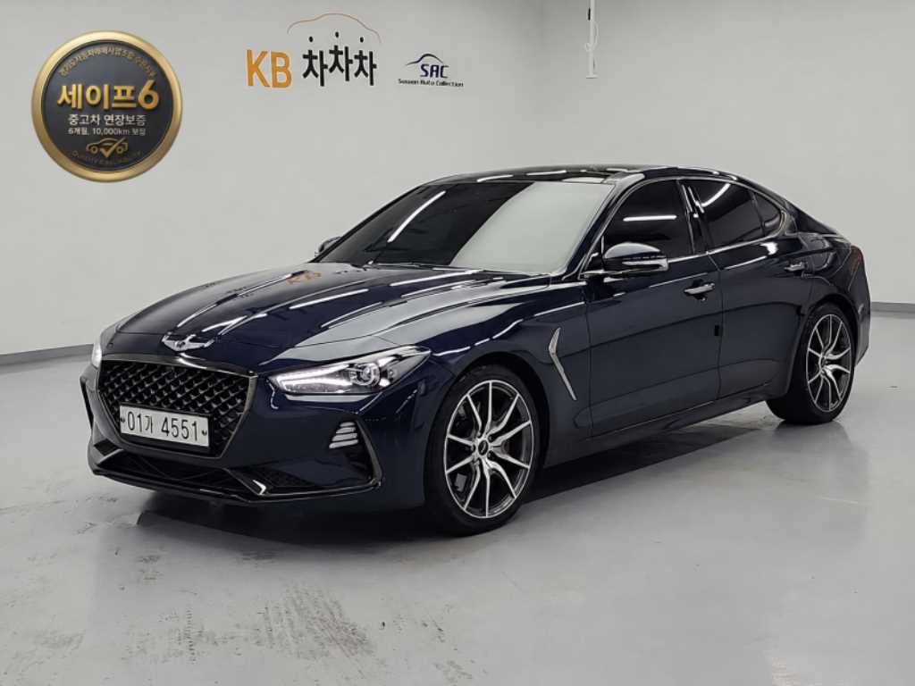 제네시스 G70 2.0T 스포츠 패키지 사진