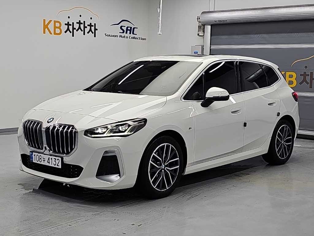 BMW 2시리즈 220i M 스포츠 사진