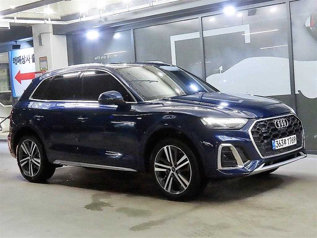 Q5 (FY) 45 TFSI 콰트로 프리미엄 2022년식