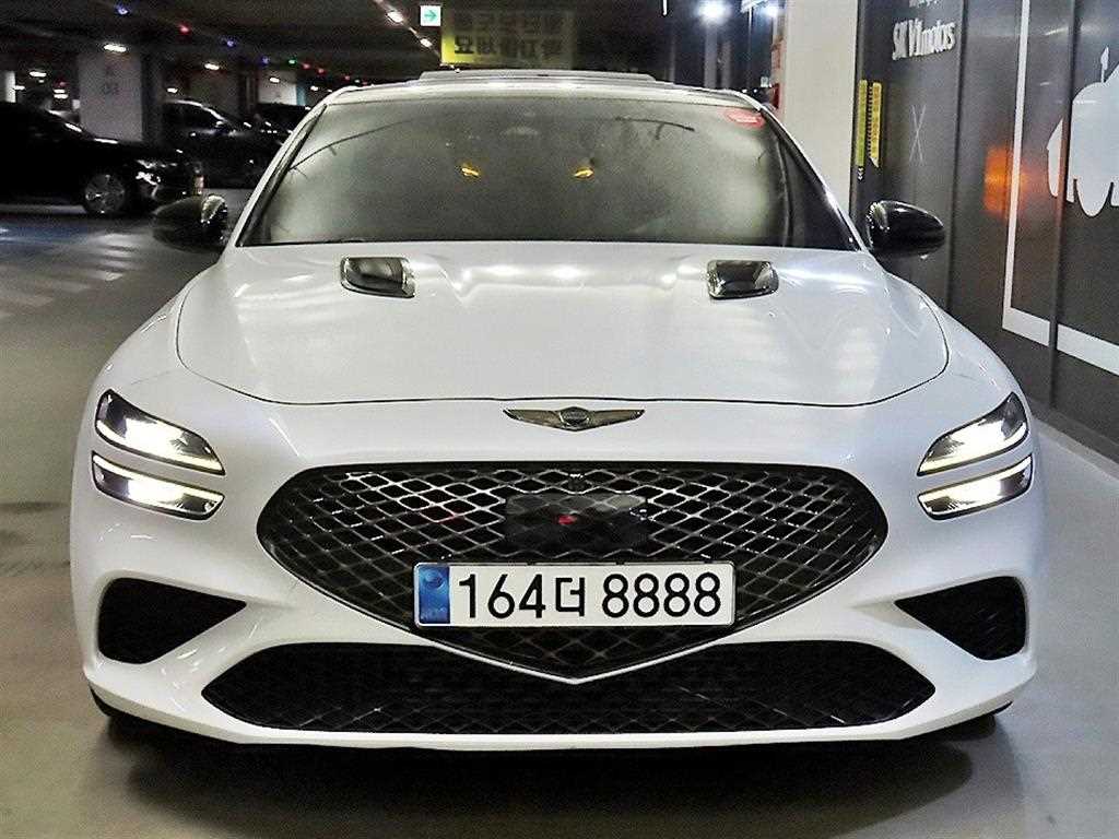 제네시스 G70 가솔린 2.0T 4WD 기본형 사진 2/20