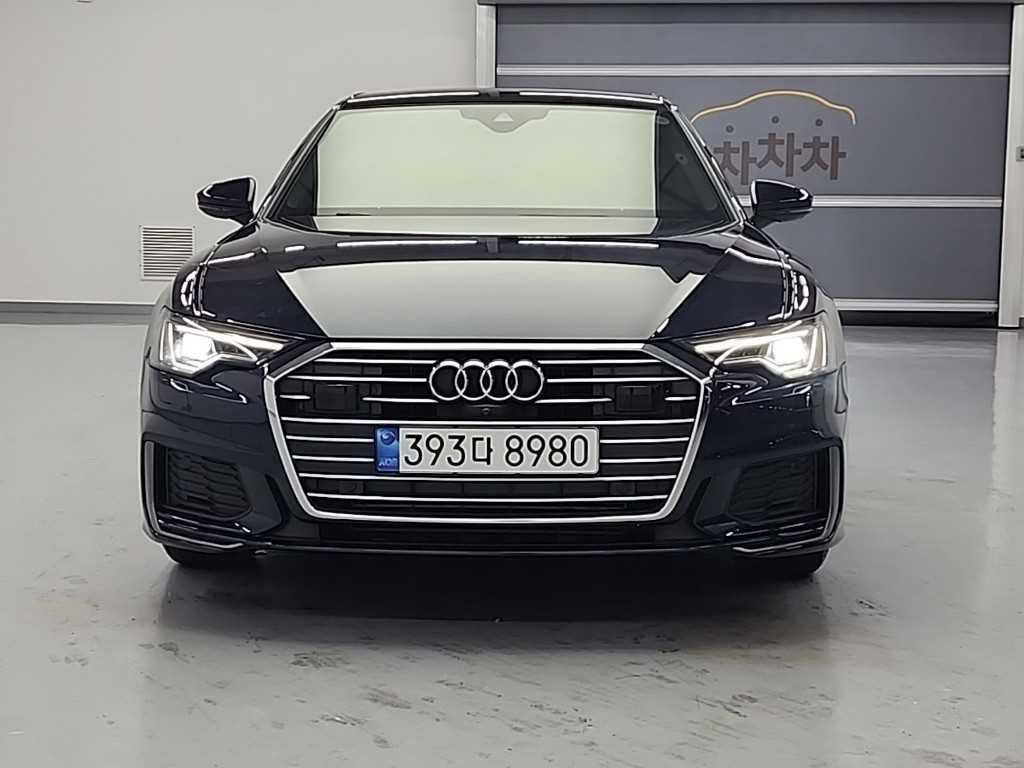 아우디 A6 45 TFSI 사진 2/18