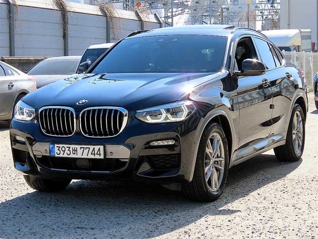 BMW X4 xDrive 20i M 스포츠 X 온라인 익스클루시브 에디션 사진 2/20
