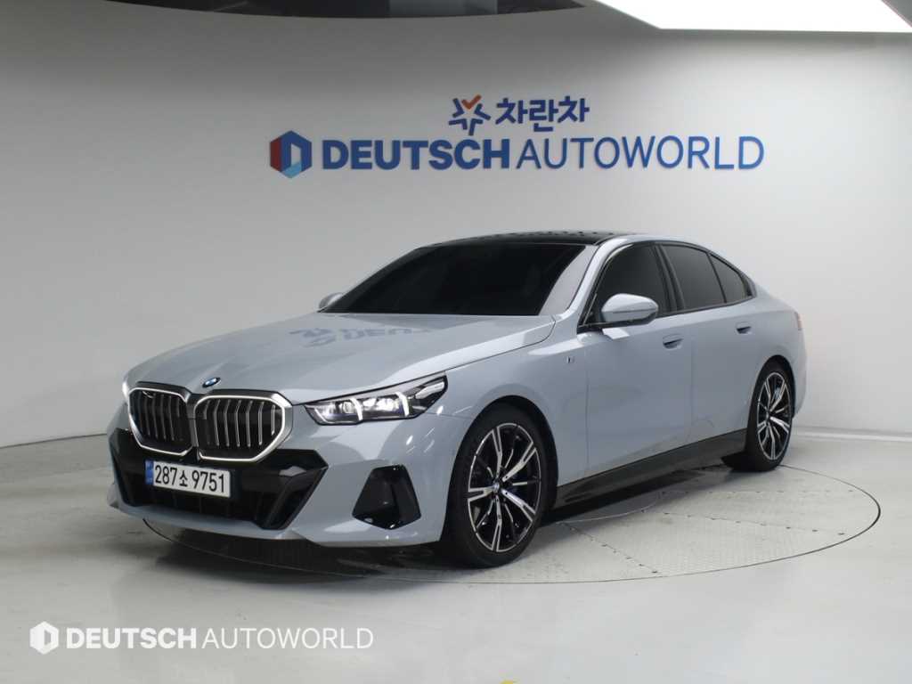 5시리즈 (G60) 530i xDrive M 스포츠 2024년식