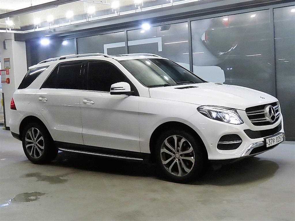 GLE 클래스 W166 GLE 250 d 4MATIC 2016년식