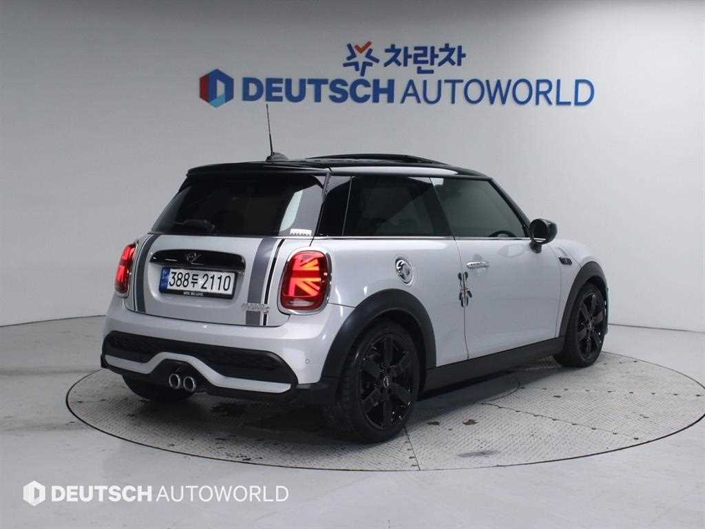 MINI 쿠퍼 브릭레인 에디션 사진 2/20
