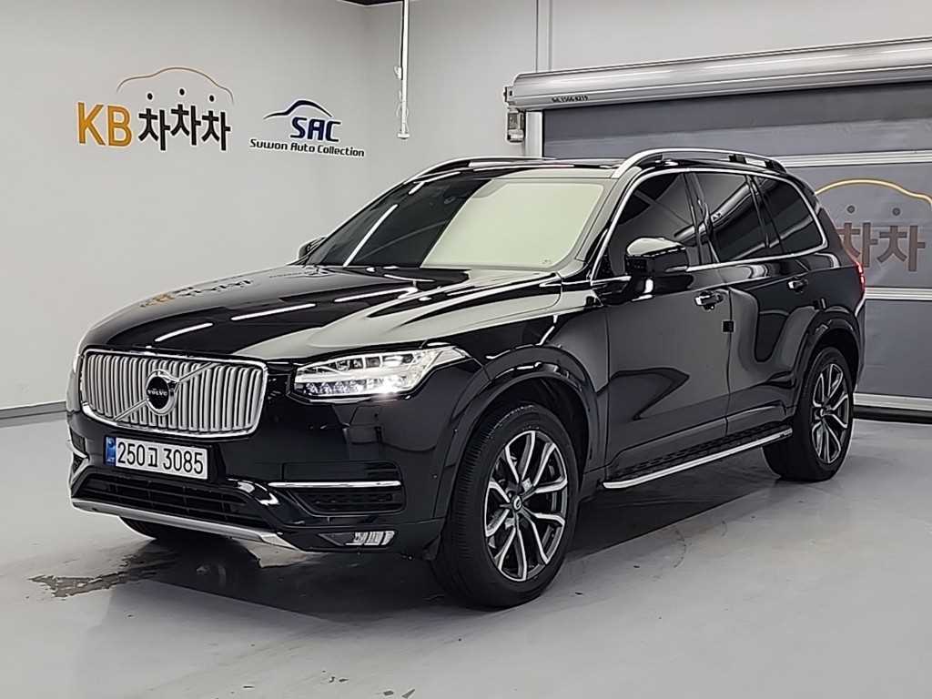XC90 2세대 2.0 D5 AWD 모멘텀 2017년식