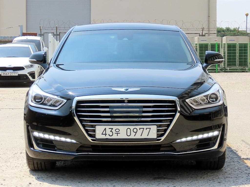 제네시스 EQ900 3.8 GDI AWD 프리미엄 럭셔리 사진 2/20