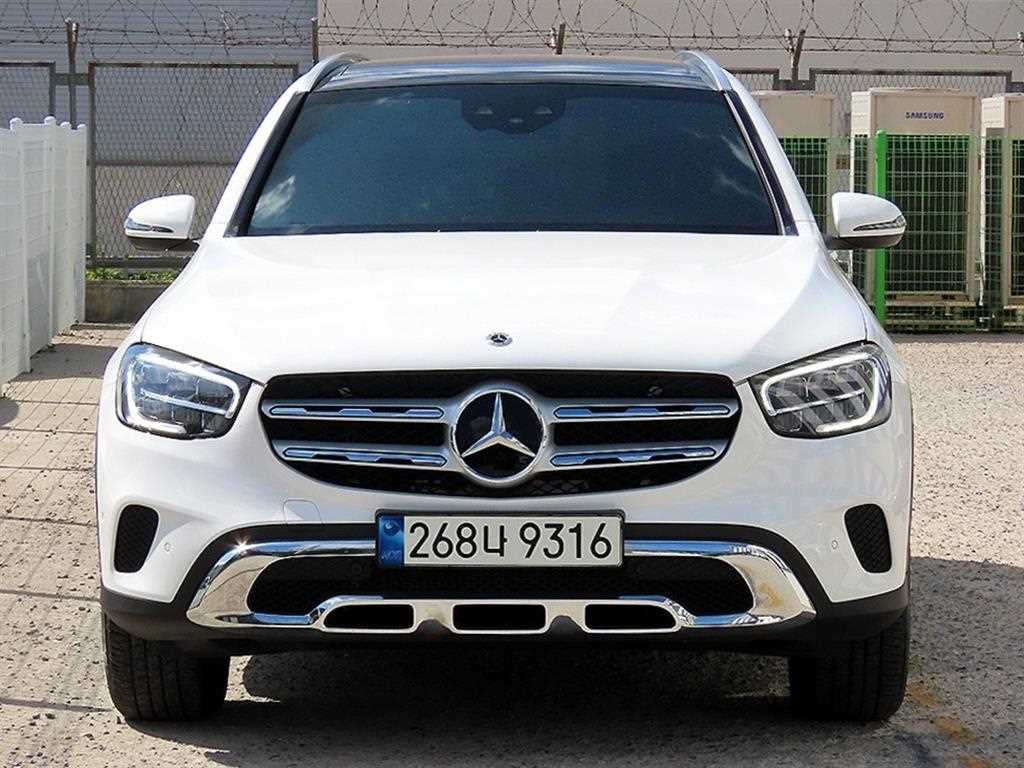 벤츠 GLC 클래스 GLC 300 e 4MATIC 사진