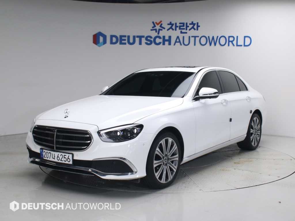 E-클래스 W213 E300e 4MATIC 익스클루시브 2023년식