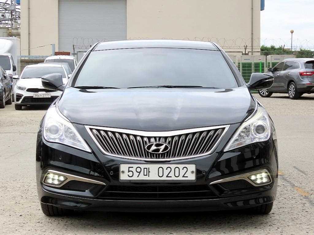 그랜저 HG HG300 PREMIUM 컬렉션 2016년식