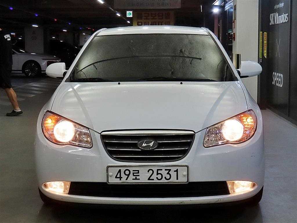 현대 아반떼 1.6 VVT E16 디럭스 사진 2/17