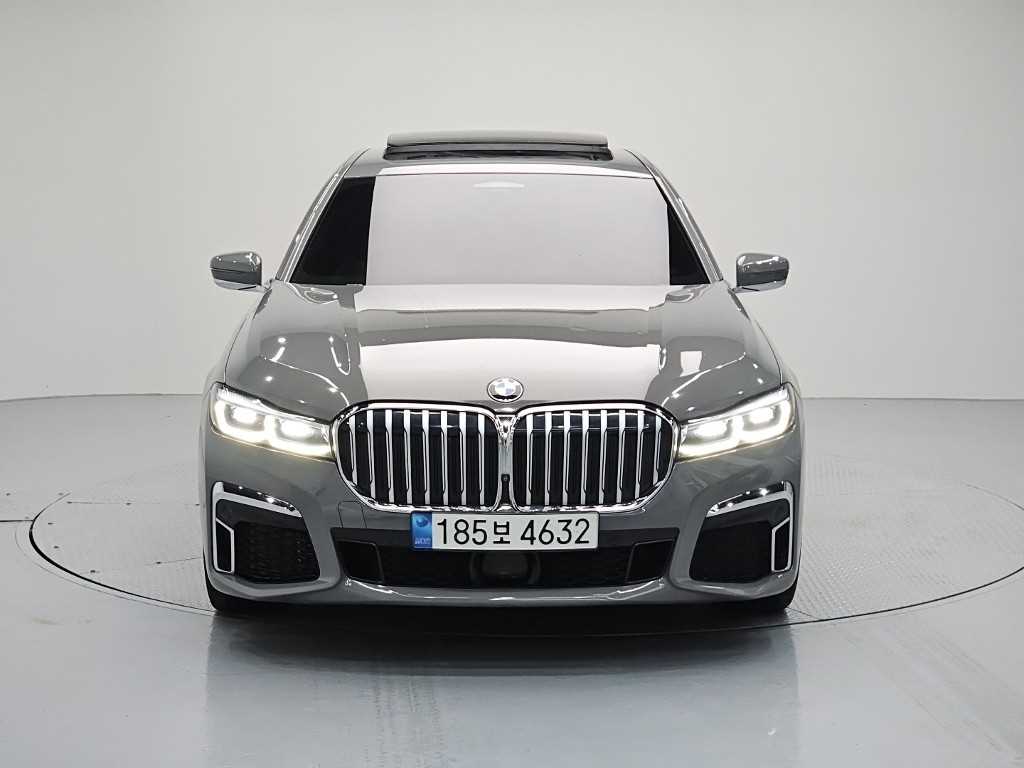 BMW 7시리즈 745Le sDrive M 스포츠 사진 2/20