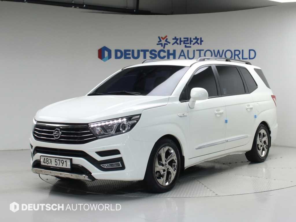 코란도투리스모 4WD TX 9인승 2018년식